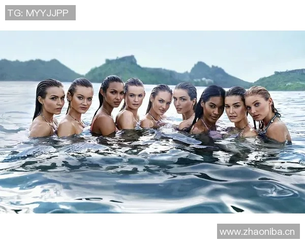 比基尼时尚潮流演变探秘:从经典设计到现代多样化风格的变迁与创新 比基尼时尚潮流演变探秘:从经典设计到现代多样化风格的变迁与创新